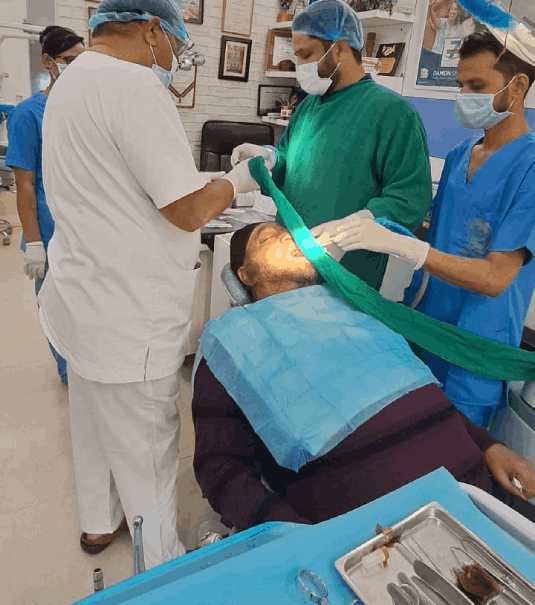 two image with circle btn 1